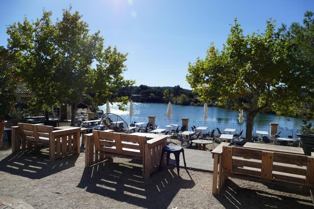 Appartement Clim & Piscine Sur Golf Pont-Royal Zewnętrze zdjęcie